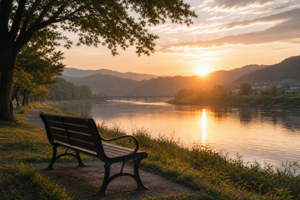 死生観と静かな人生の時間を表す湖畔の朝日